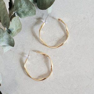 Valentina Twisted Hoop Earrings